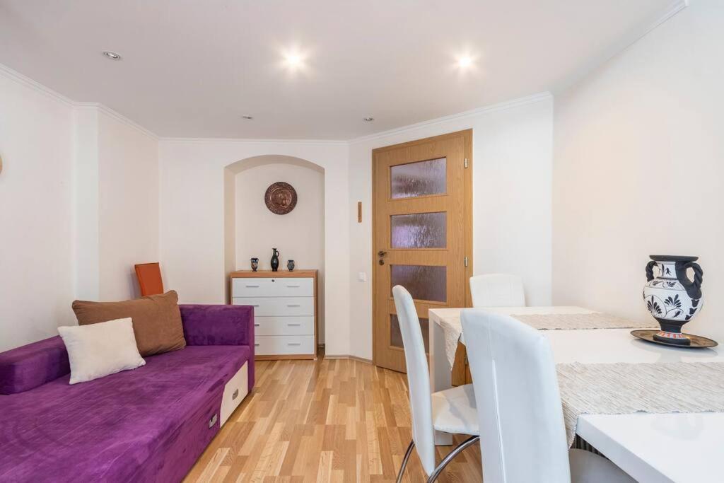 Apartment On Masaryka 39 Карловы Вары Экстерьер фото